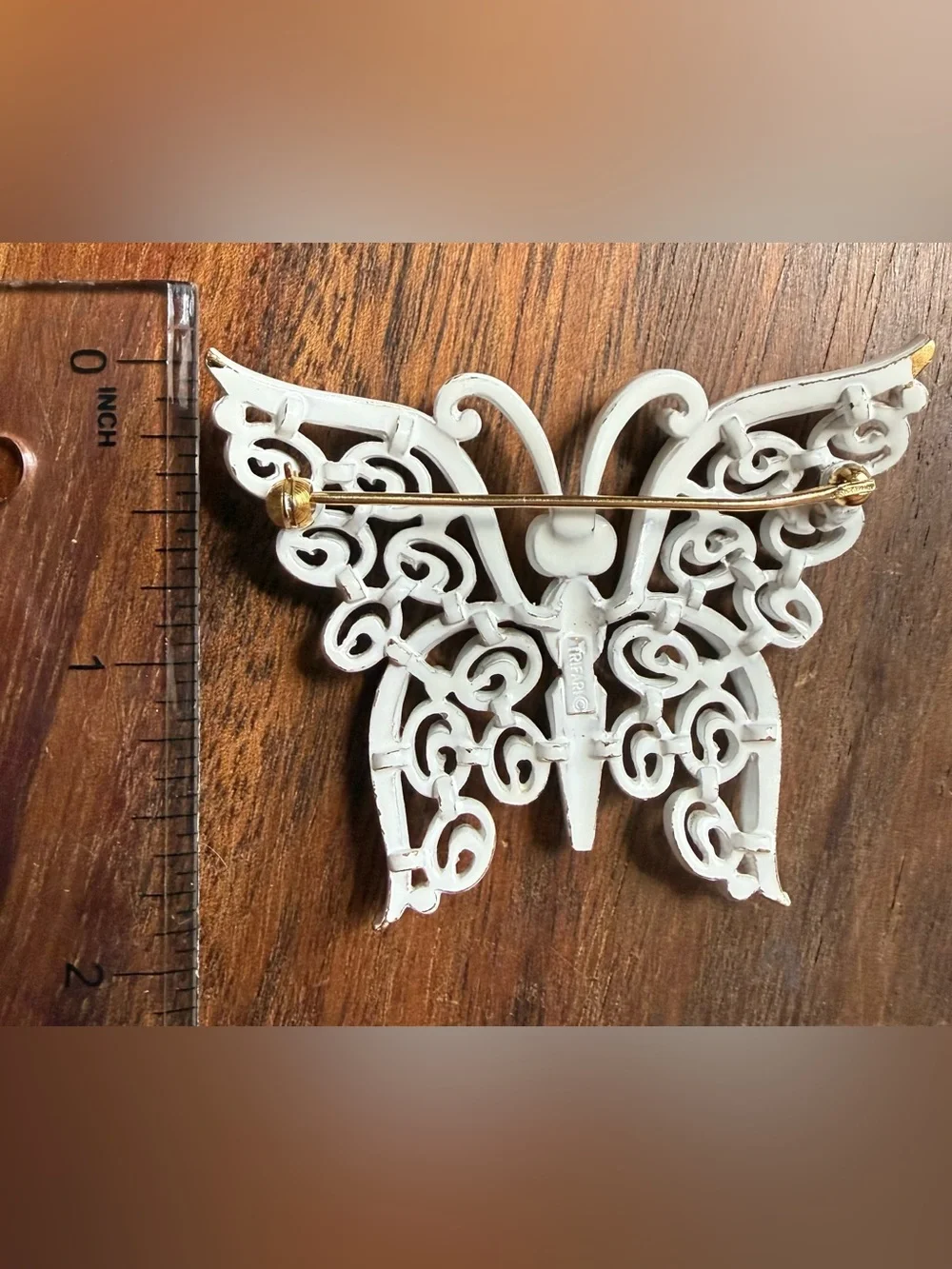 VTG Crown Trifari Painted White Butterfly Brooch Pin Women's Decorative Jewelry